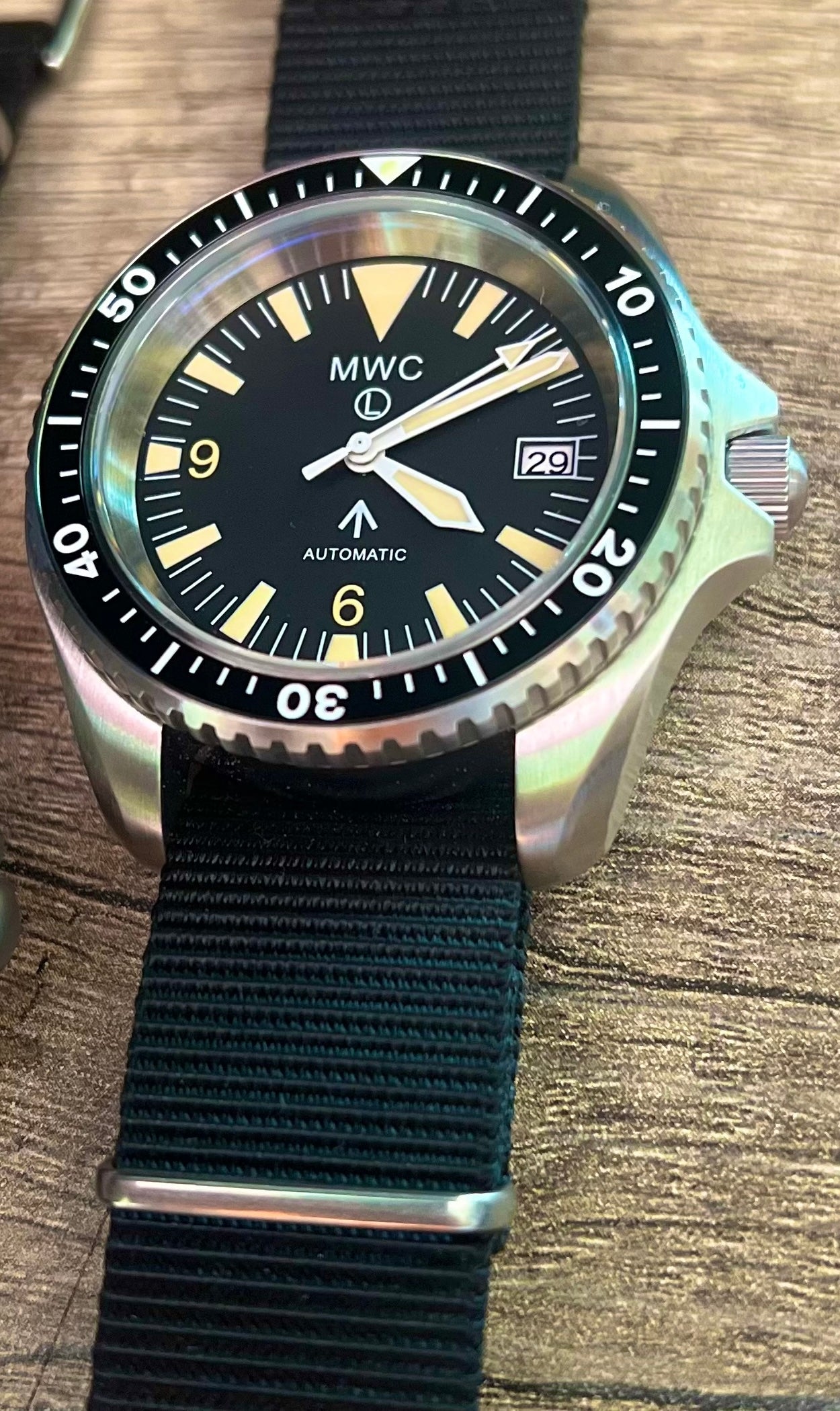 MWC 1999-2001 Pattern Automatic Military Divers Watch  - Retro Luminous Paint, Sapphire Crystal, 60 Hour Power Reserve