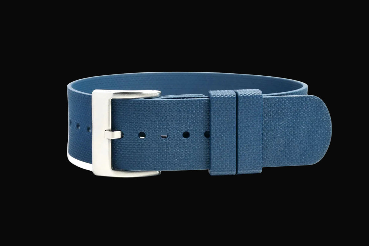 Blue 20mm FKM Rubber Strap with Quick Release Feature for Fast and Eas